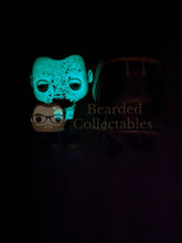 Load image into Gallery viewer, Michonne &amp; Pet 1 Muddy GITD OOB Funko Pop!
