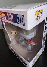 Load image into Gallery viewer, Iron Giant with car Funko Pop!
