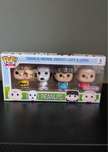 Load image into Gallery viewer, Peanuts Funko Pop! Minis 4 pack
