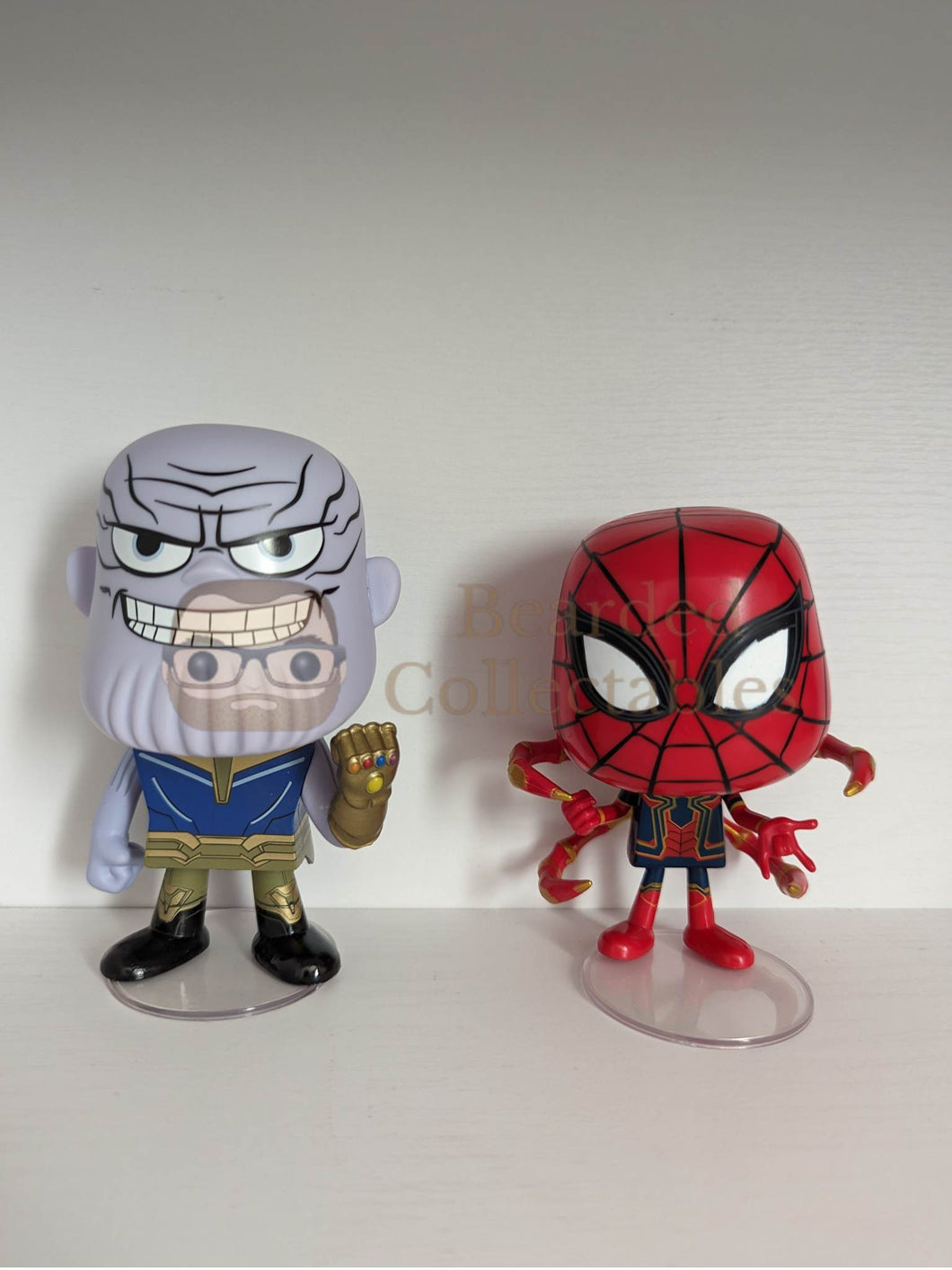 Thanos & Spiderman OOB Vynl